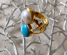 Load image into Gallery viewer, Pearl &amp; Turquoise Ring
