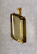 Load image into Gallery viewer, Lemon Citrine pendant

