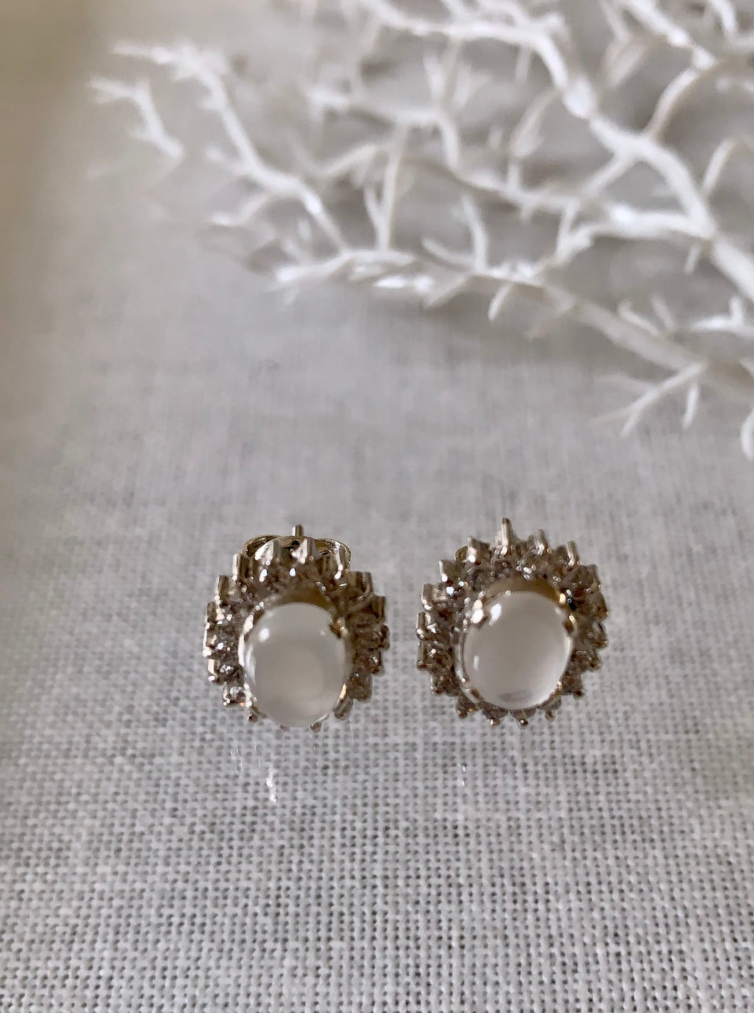Ear studs with Moonstone & Cubic Zirconia
